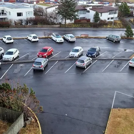 City View, Bright & Cozy - Free Parking Reykjavik Exterior photo